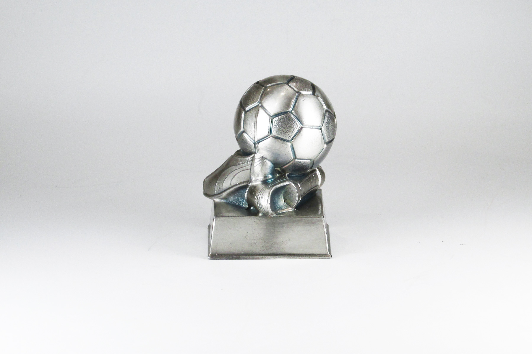 JG-B-587-B　サッカーミニトロフィーの裏面のご紹介