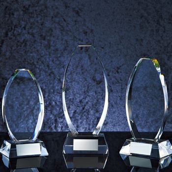 クリスタルトロフィーJG-B-521